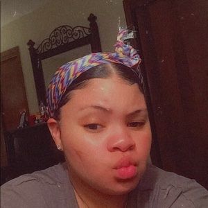 Meet your Posher, Ayriana